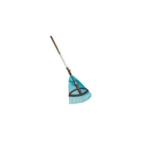 Escoba jardin gardena plastico regulable + mango combisystem de 35 a 52 cm