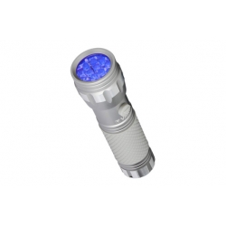 LINTERNA LED UV LIGHT 3 PILAS AAA INCLUIDAS 