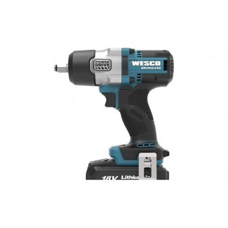 LLAVE DE IMPACTO 700NM BATERIA 4.0 AH Y CARGADOR